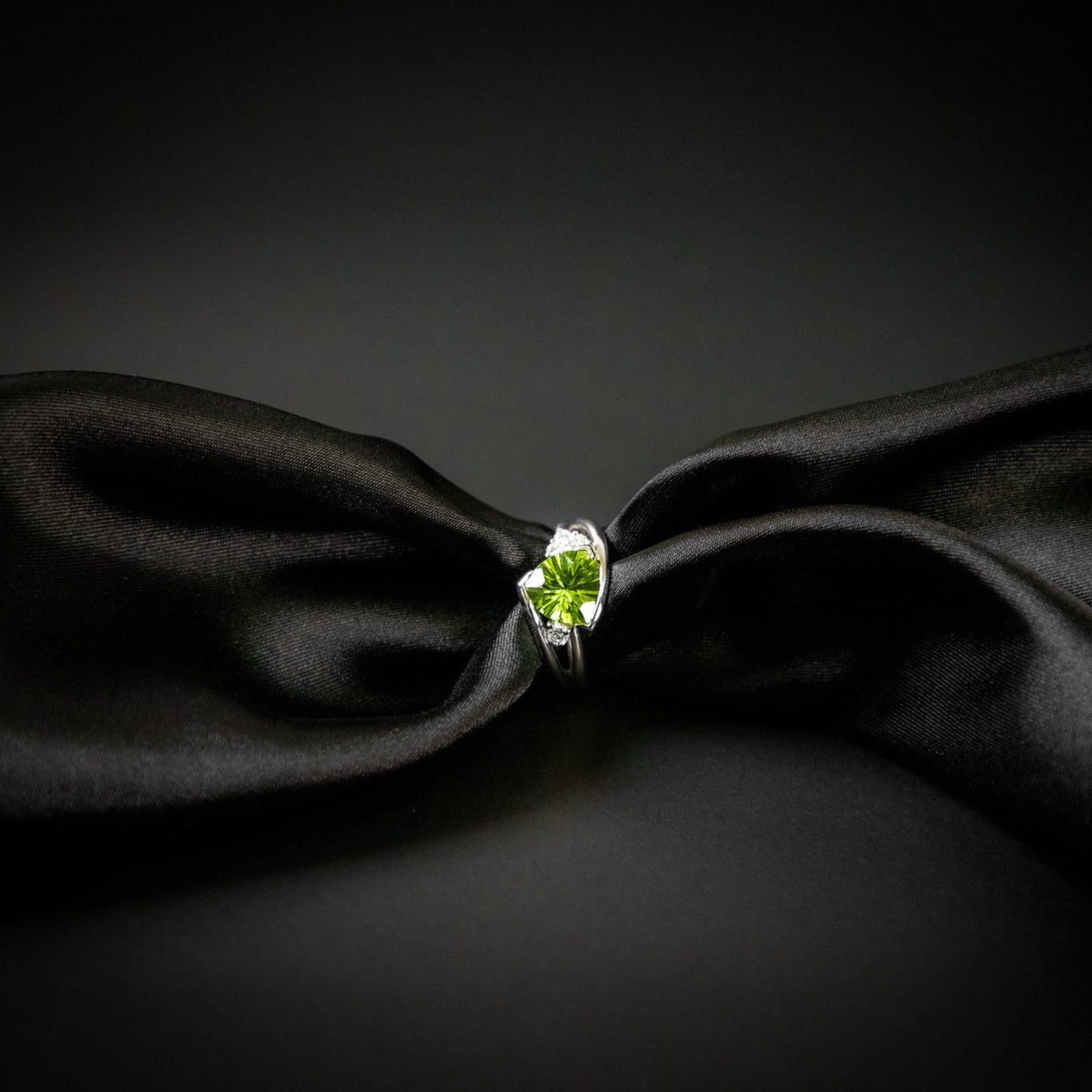 Peridot Diamond Ring